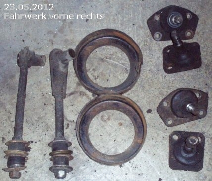 120523_Fahrwerk vorne rechts_6