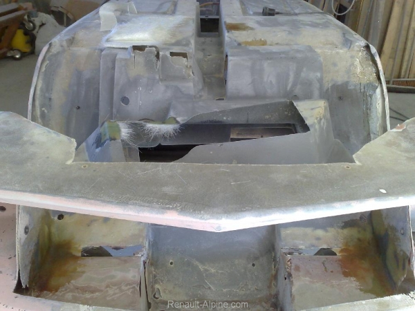 Rest_Fieten GFK vorher 08